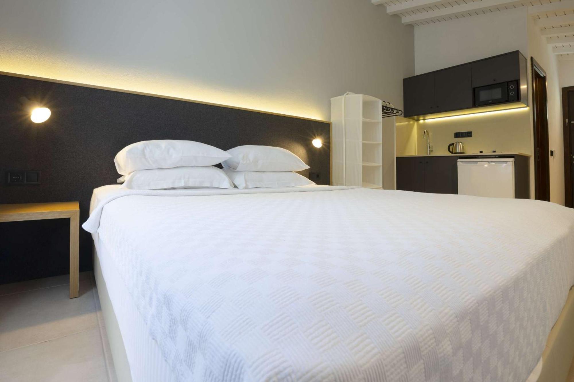 Aegean Apartments - Bungalows Алачати Номер фото