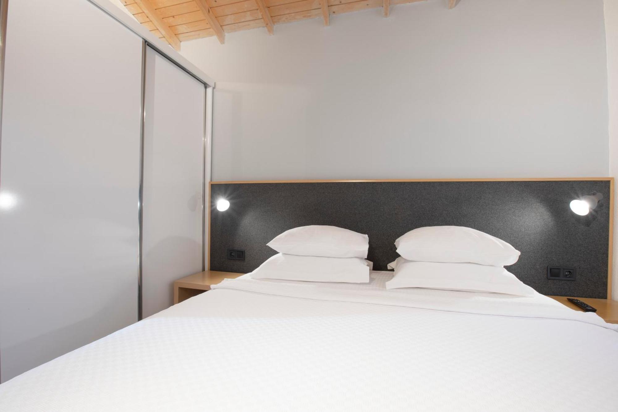 Aegean Apartments - Bungalows Алачати Номер фото